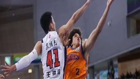 阿萨内-迪奥与尼科-帕斯助力科莫客场击败佛罗伦萨